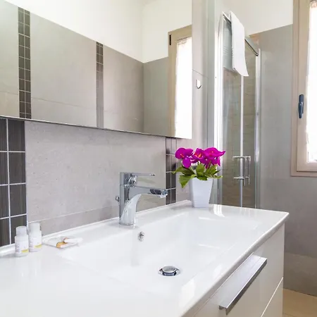Apartman Ale Home- Wifi & Parking Donigala Fenughedu